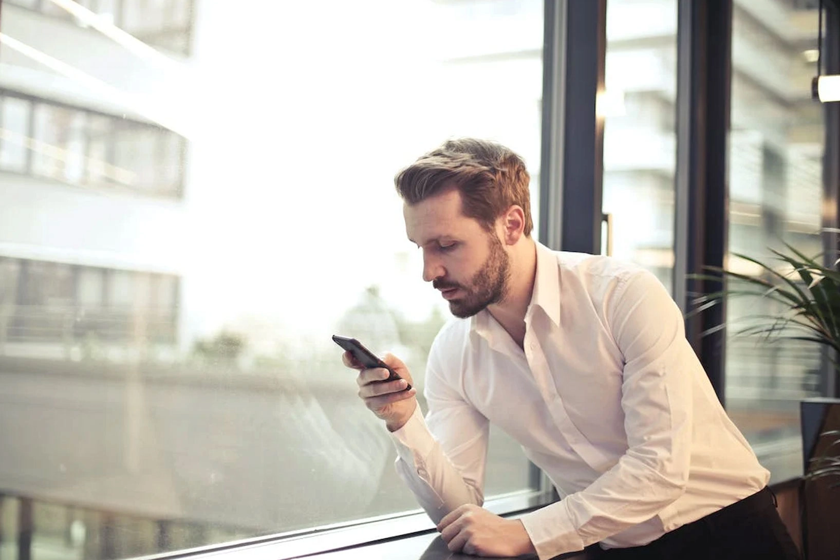 Mobil Uyumlu Web Sitelerinin Önemi ve İşletmelere Sağladığı Avantajlar-Blog-Image